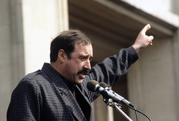 pic 5379cf03e686f20db63082964b33c3cd