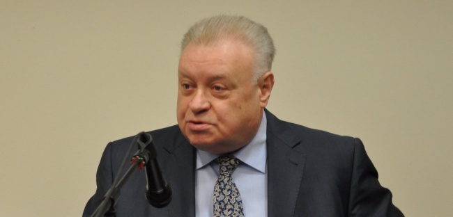 Литовским алкоголикам посчитали советские долги
