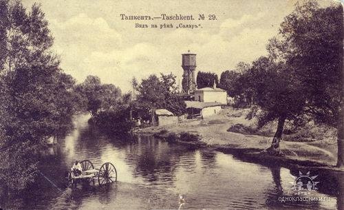 В  Ташкенте снесли 118-летнюю водонапорную башню