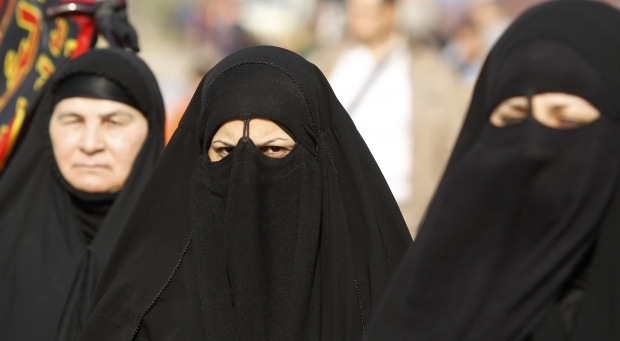 Почему девушки отправляются на секс-джихад к боевикам «Исламского государства»