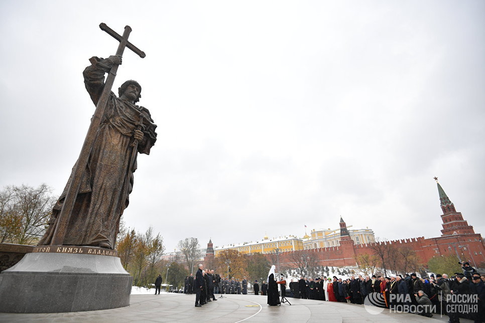 Православные Украины встретили Рождество по-русски