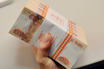 Навальный добрался до бывшей жены пресс-секретаря Путина