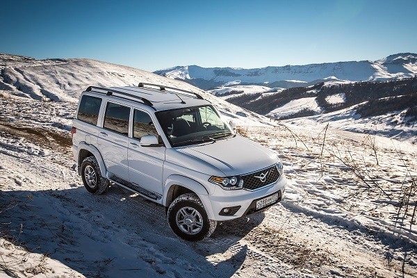 Узбекские инкассаторы пересели на «Патриоты»