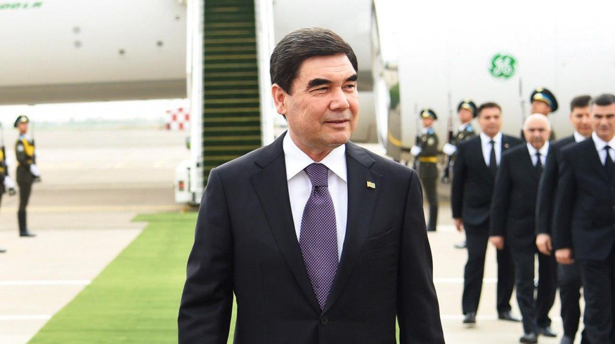 Как Ташкент встречал президента Туркменистана