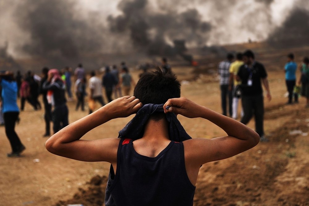 Израиль боевыми патронами разогнал демонстрантов в Газе