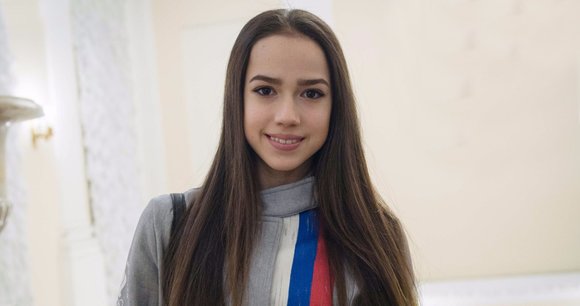 Загитова объяснила неудачу в Ванкувере нервами
