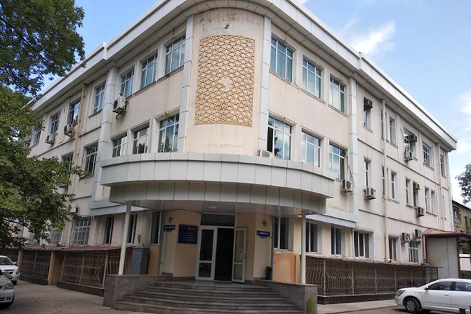 В Ташкенте лже-сотрудник биржи присвоил 167 тысяч долларов