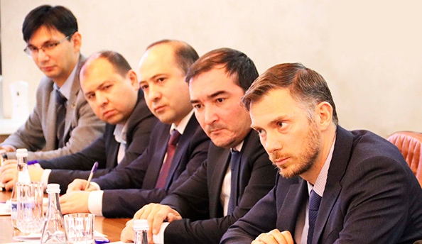 Узбекистанцам раздают бюджет