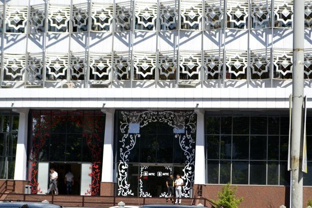 МТС заплатит американцам крупный штраф за взятки в Узбекистане