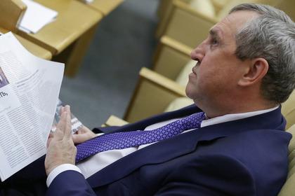 Депутат от "Справедливой России" взял рекордную взятку