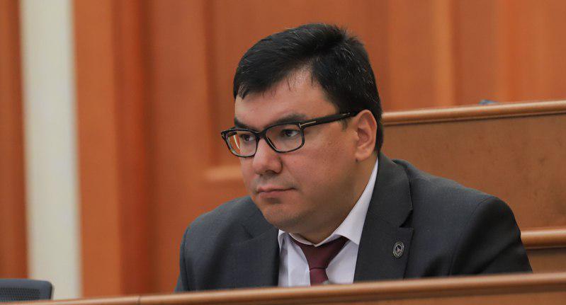 Вице-премьеру урезали полномочия