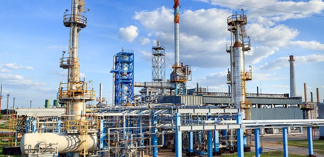 Производство нефти и бензина упало в Узбекистане