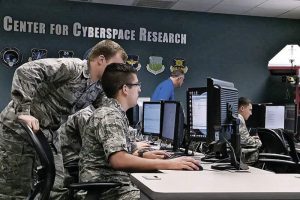 Кибервойска запускают оружие массовой дезинформации