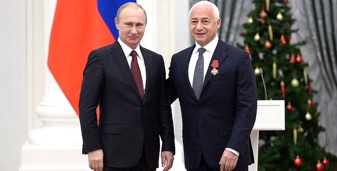 Путин поздравил Спивакова с 75-летием