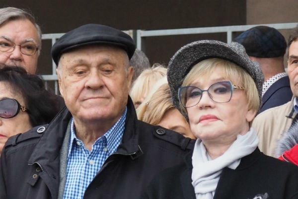 Веру Алентову не узнать после пластики