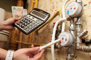 Узбекистанцам возвратили переплаченные за горячую воду 34,5 миллиарда сумов