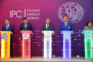 Политические дебаты в прямом эфире прервало отключение света