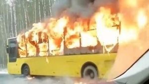 Водитель-узбекистанец спас полсотни пассажиров из горящего автобуса в Санкт-Петербурге