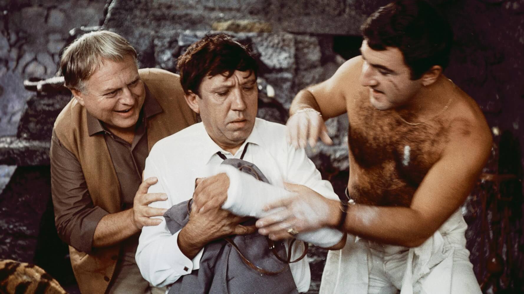 В Узбекистане нашли 300 000 "бриллиантовых рук"