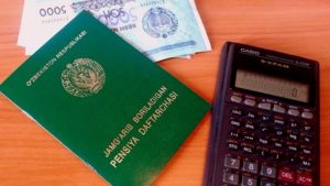 Пенсионерка ответила за алименты сына в Кашкадарье