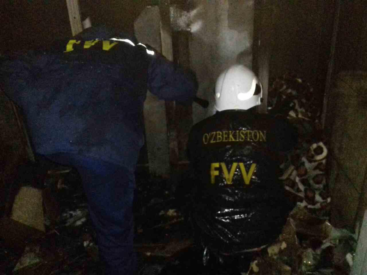 В Самарканде едва не сгорели заживо мать с дочерью