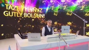 Президент Туркмении устроил новогоднюю дискотеку