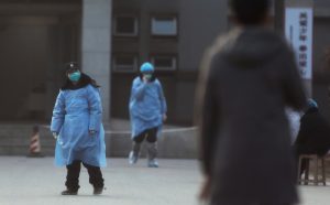 Сенат: 72 узбекских студента остаются в эпицентре вспышки короновируса в КНР