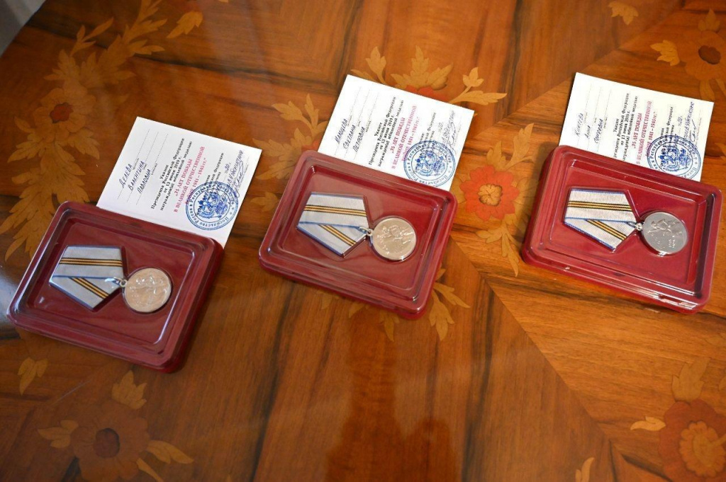 В Ташкенте вручали медали Победы