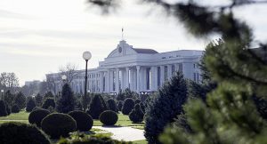 «Электронный парламент» внедряют в Узбекистане