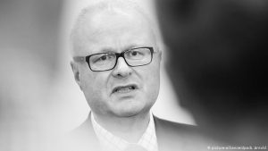 Министр финансов покончил с собой из-за коронавируса в Германии