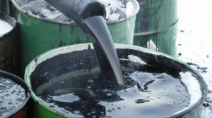 Расхитили нефть на ,5 млн за январь в Узбекистане