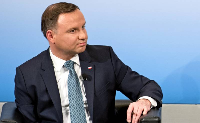 Анджей Дуда осрамился на всю Польшу