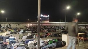 Более 3,7 тысяча узбекистанцев вернулись через казахскую границу