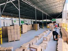 Товары на 53 млн сумов незаконно вывезли со склада в Сардобе