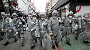 Новая вспышка коронавируса в Южной Корее вызвала усиление ограничений