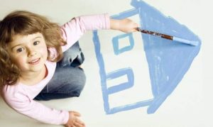 Нукусец-алиментщик отдал ребенку квартиру