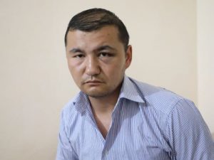 Трое сыновей замдиректора по духовно-просветительской работе забили учителя за двойку их братишке в Карши