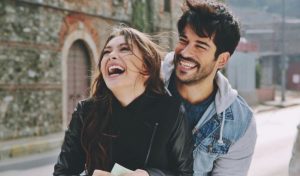 Запрет на морально несовместимые с местным менталитетом ТВ-сериалы сократит разводы в Узбекистане