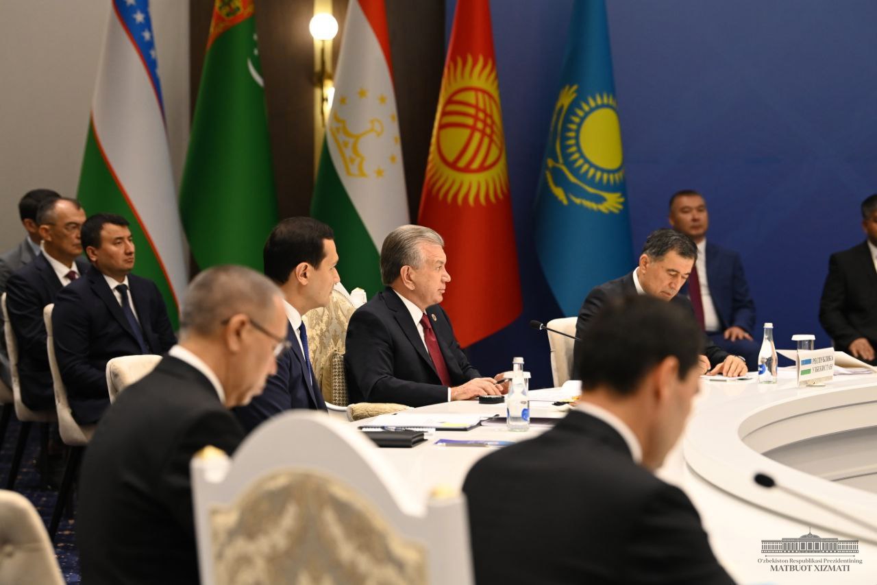 Мирзиеев предложил «сшить» страны ЦентрАзии