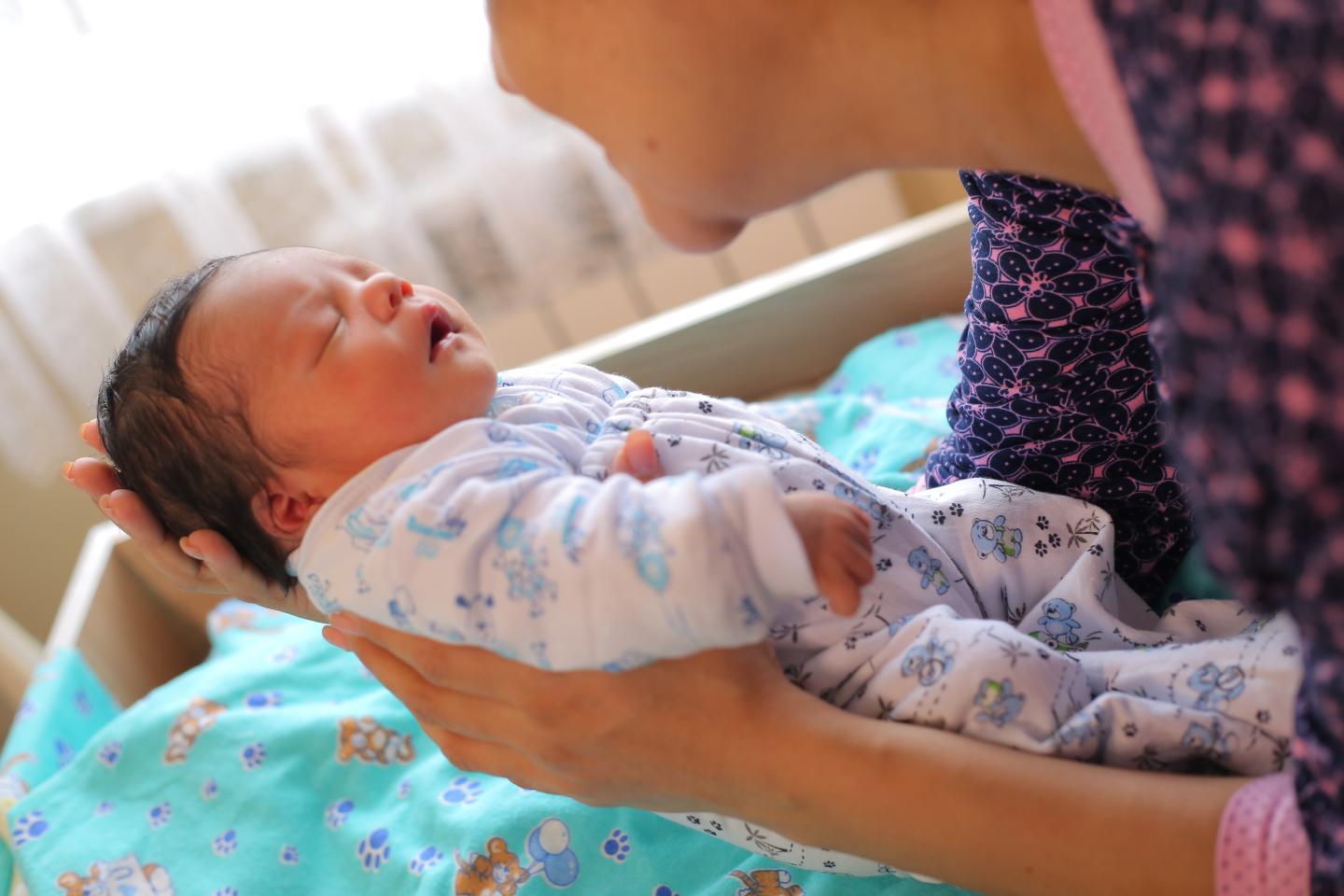 Мальчиков в Ташкенте рождается больше девочек