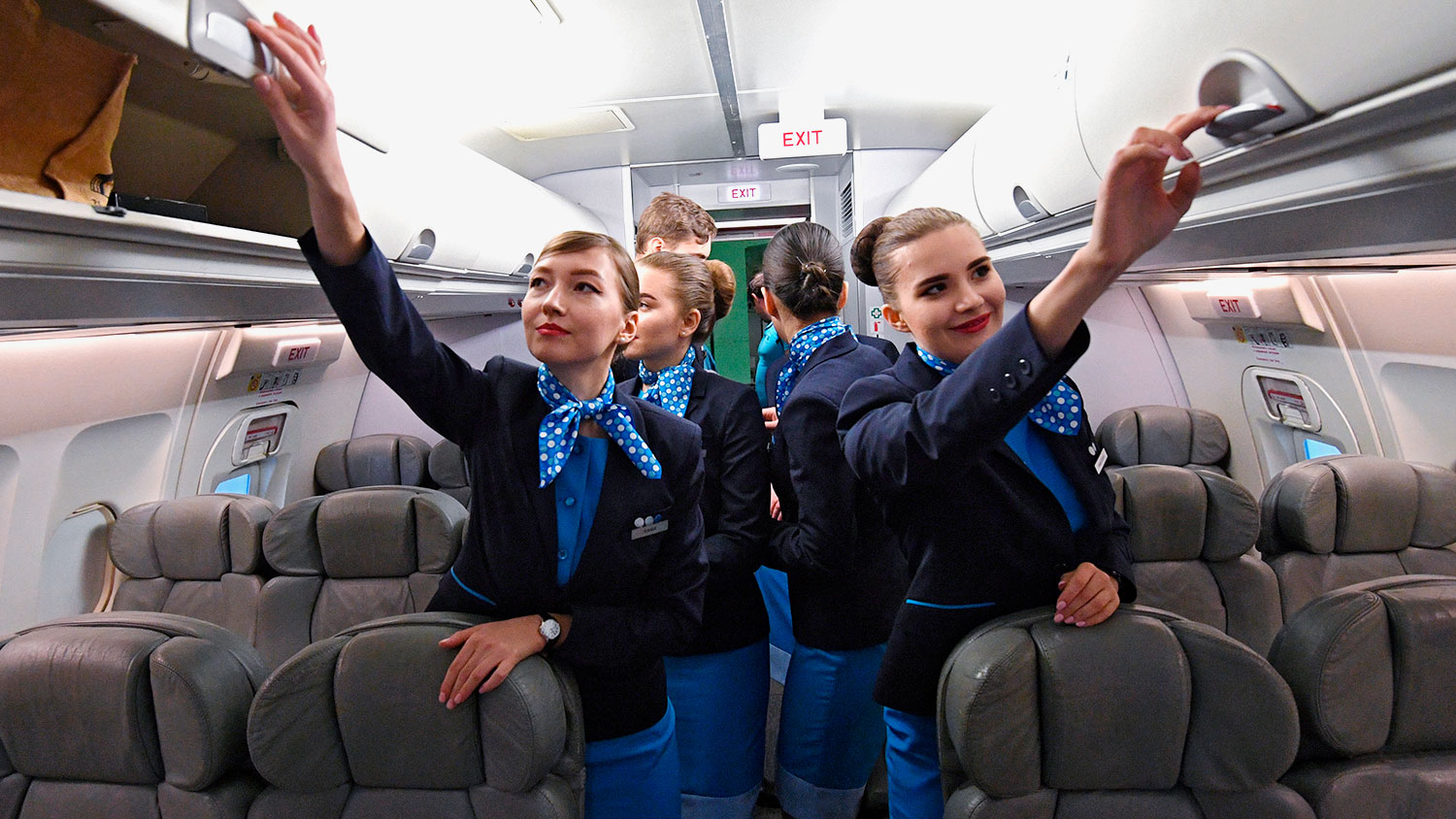 Первый лайнер прилетел из Краснодара в Самарканд.