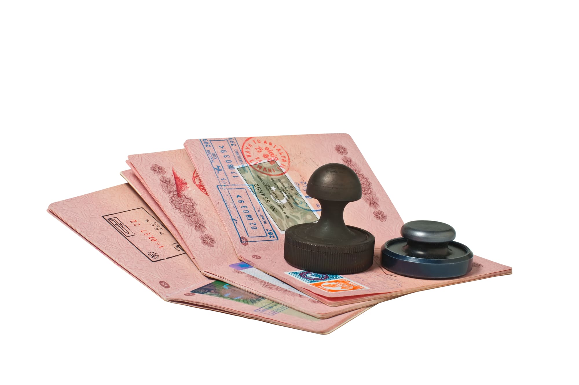 Россияне смогут заехать в Узбекистан по внутренним паспортам.