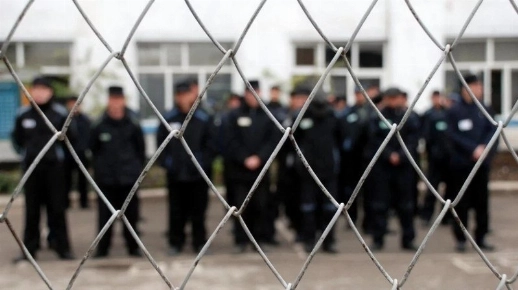 Мирзиеев проявил милосердие накануне Навруза.