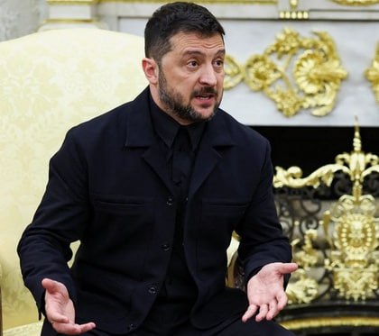 Маск назвал Зеленского куском дерьма