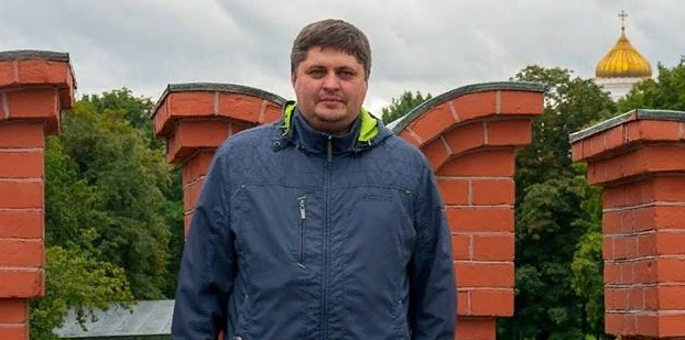 Как защитить права "своих"