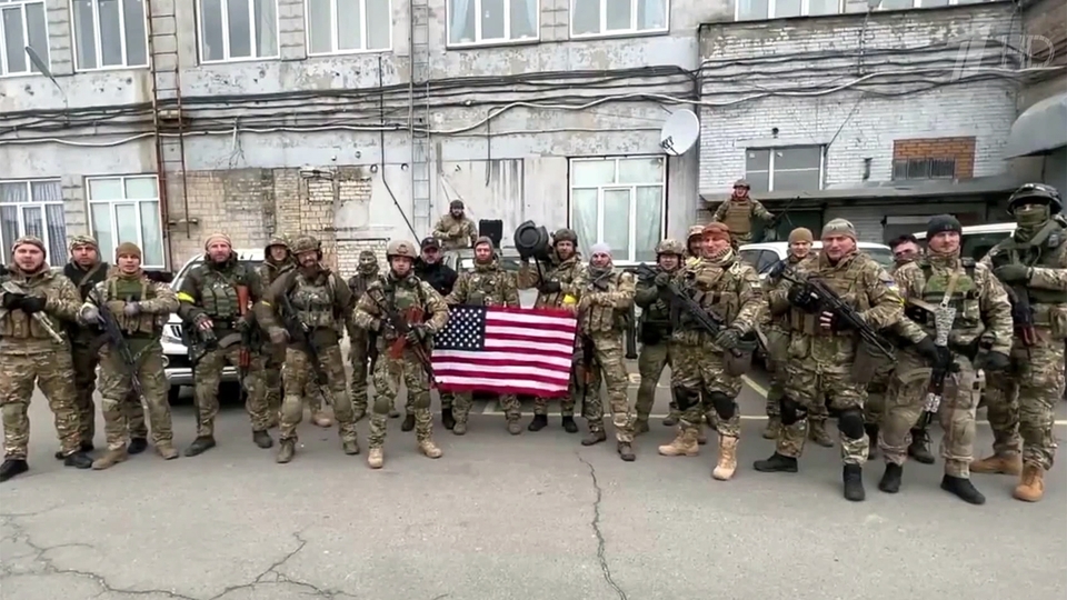 За бандеровцев воюют 16 тысяч иностранных наемников.