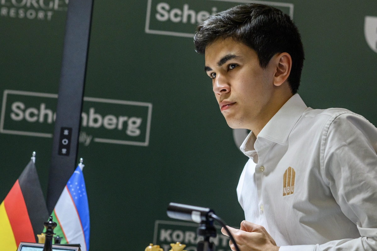 Синдаров в шаге от победы в турнире претендентов